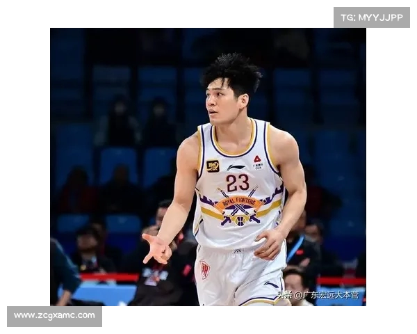 持续进步!陈国豪特训阶段性突破,三分中惊艳全场 持续进步!陈国豪特训阶段性突破,三分中惊艳全场