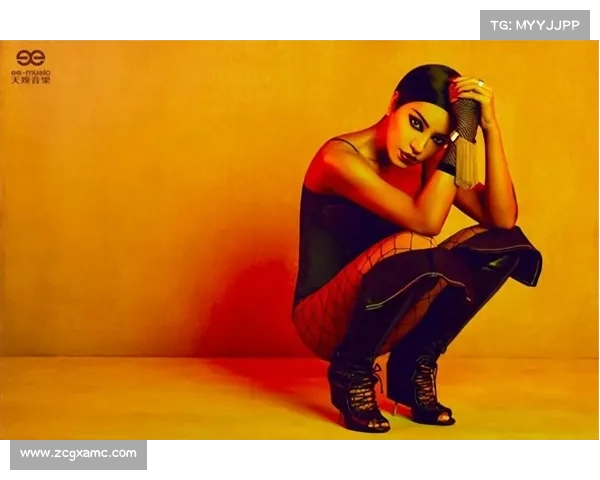 江映蓉整容悲剧：从超女冠军到“怪物”，眼珠成唯一真实部分